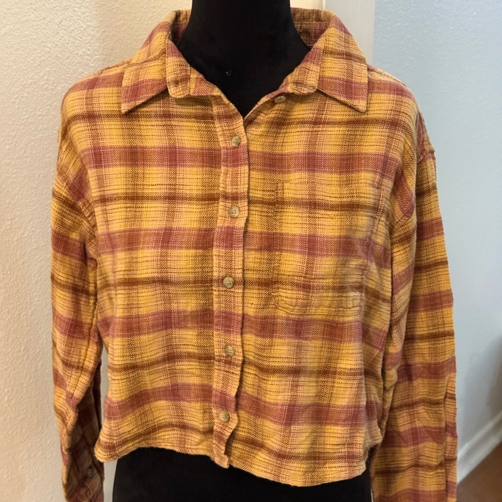 American Eagle Distressed Oversized Long Sleeve Flannel Button Up Shirt